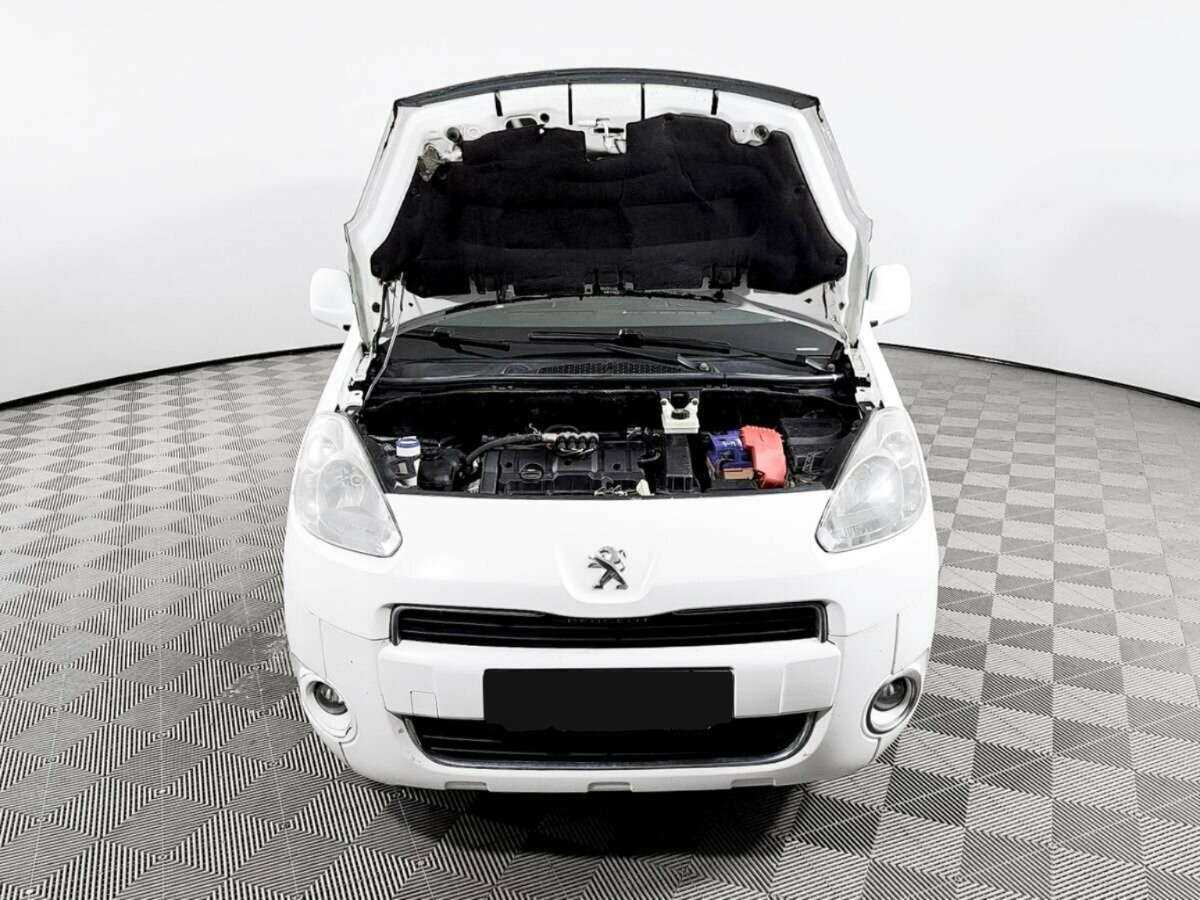 Купить Peugeot Partner, 2012, 240 570 км, фото №9