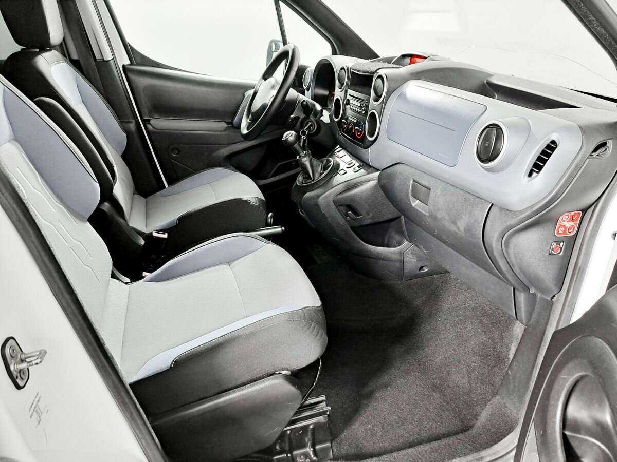 Купить Peugeot Partner, 2012, 240 570 км, фото №11