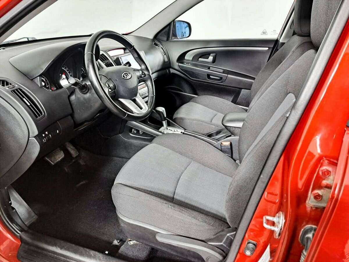 Купить Kia Ceed, 2010, 144 771 км, фото №14