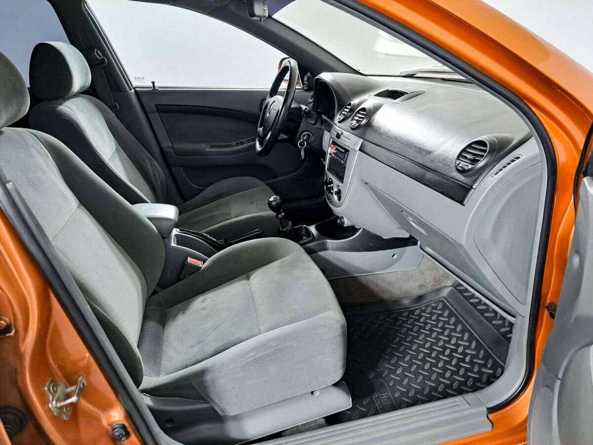Купить Chevrolet Lacetti, 2006, 159 818 км, фото №9