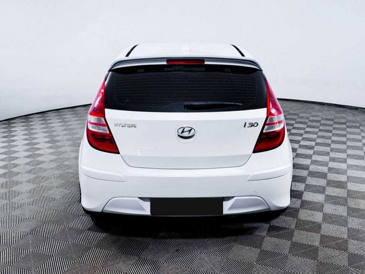 Купить Hyundai i30, 2011, 212 800 км, фото №6