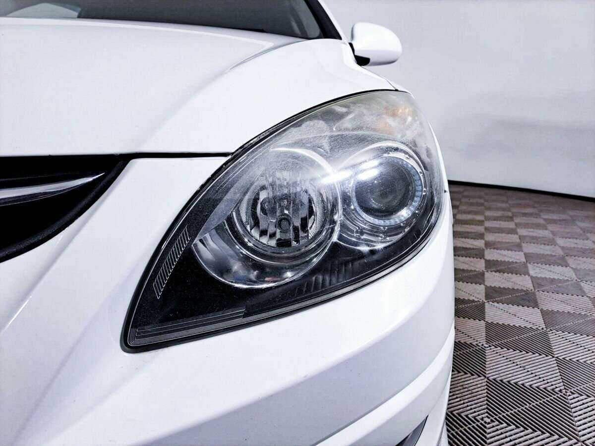 Купить Hyundai i30, 2011, 212 800 км, фото №17