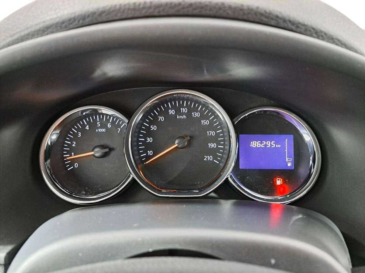 Купить Renault Sandero, 2015, 186 294 км, фото №11