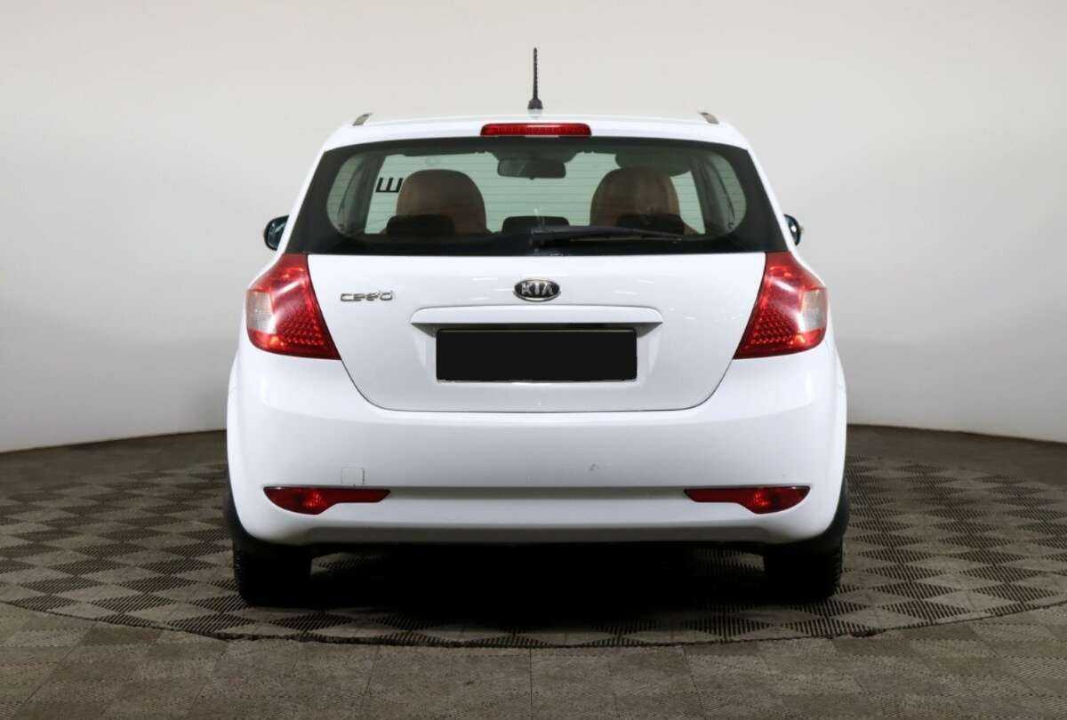 Купить Kia Ceed, 2011, 183 125 км, фото №6