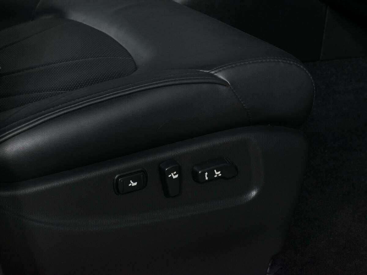 Купить Infiniti QX56, 2011, 170 285 км, фото №18