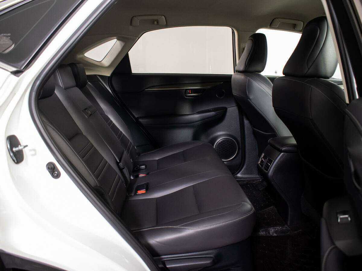 Купить Lexus NX 300, 2017, 134 210 км, фото №8