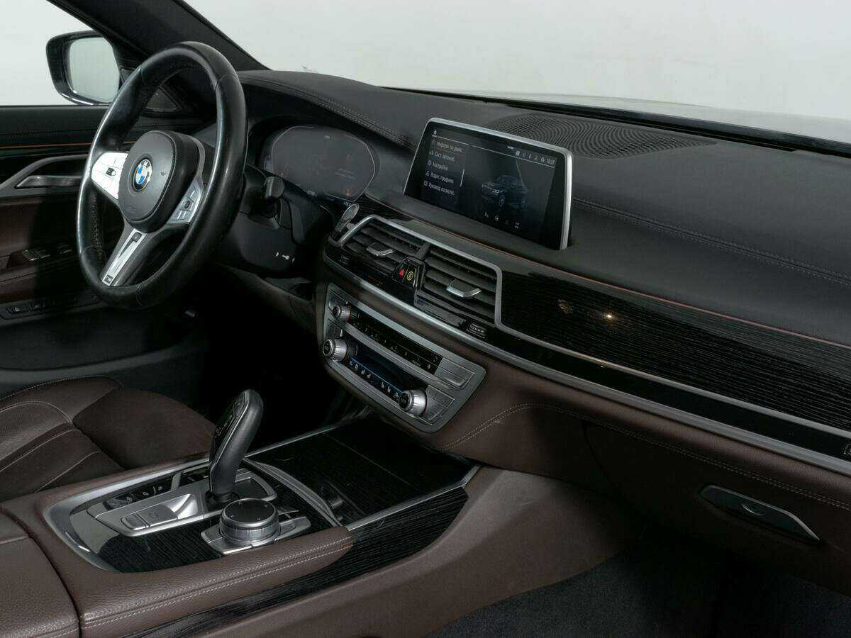 Купить BMW 7 серии 730i, 2020, 97 778 км, фото №10