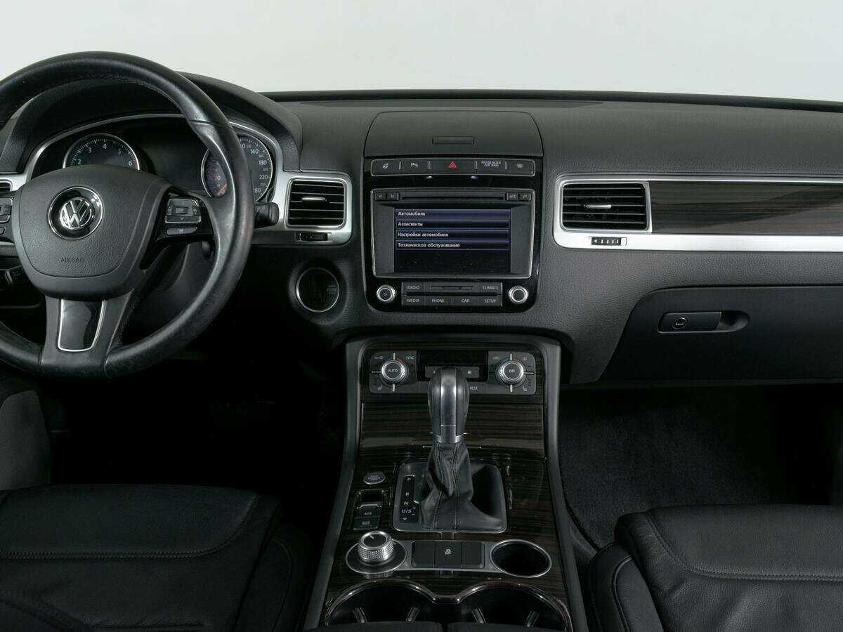 Купить Volkswagen Touareg, 2015, 57 619 км, фото №10