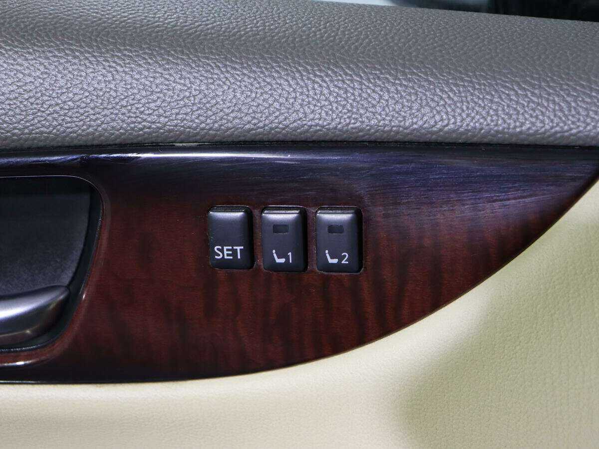 Купить Infiniti EX25, 2013, 129 706 км, фото №20