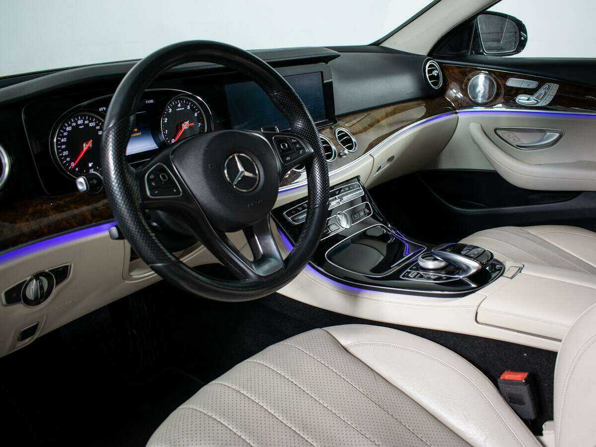 Купить Mercedes-Benz E-Класс 300, 2017, 129 604 км, фото №11