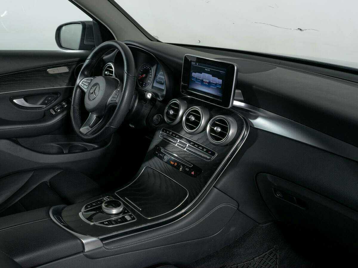 Купить Mercedes-Benz GLC 250, 2019, 116 633 км, фото №9