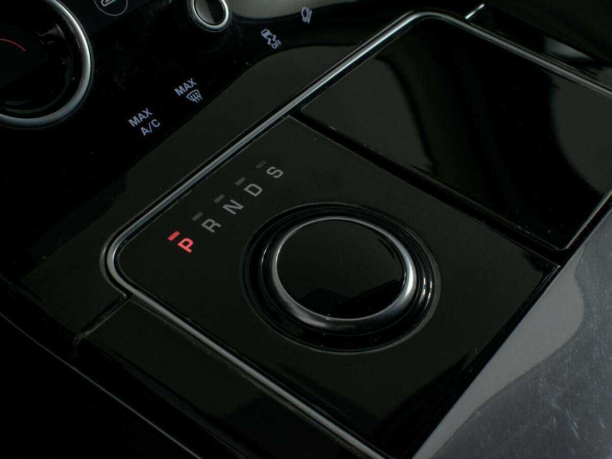 Купить Land Rover Range Rover Velar, 2018, 79 601 км, фото №18