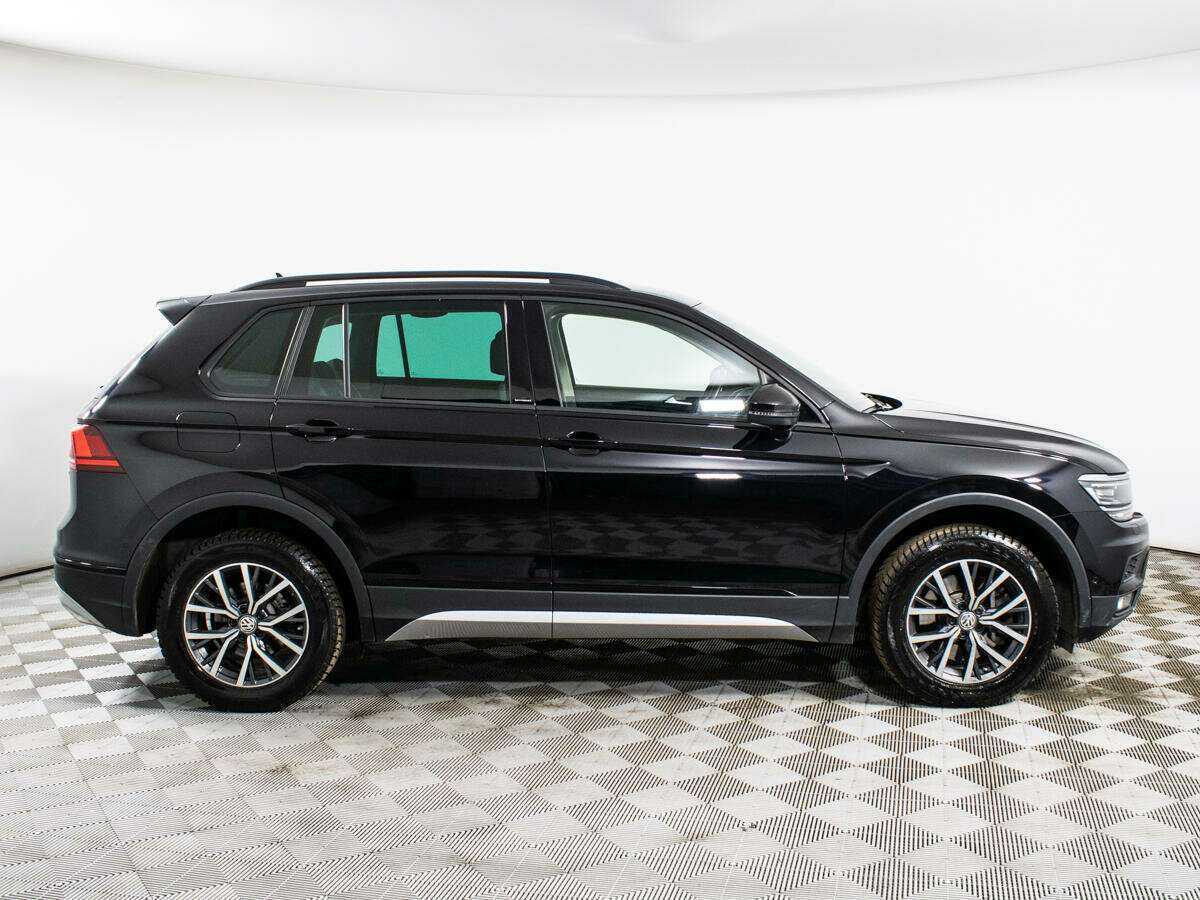 Купить Volkswagen Tiguan, 2018, 43 000 км, фото №4
