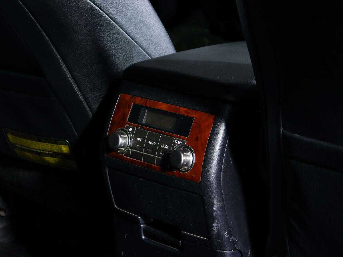 Купить Toyota Highlander, 2011, 423 212 км, фото №16