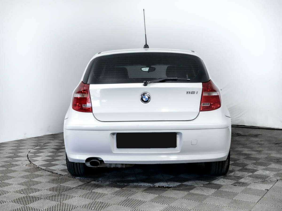 Купить BMW 1 серии 116i, 2009, 148 537 км, фото №5