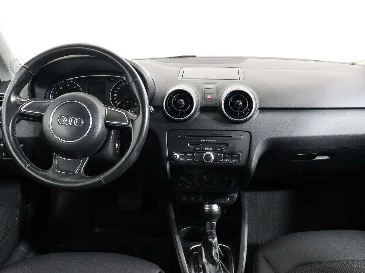 Купить Audi A1, 2011, 118 000 км, фото №11