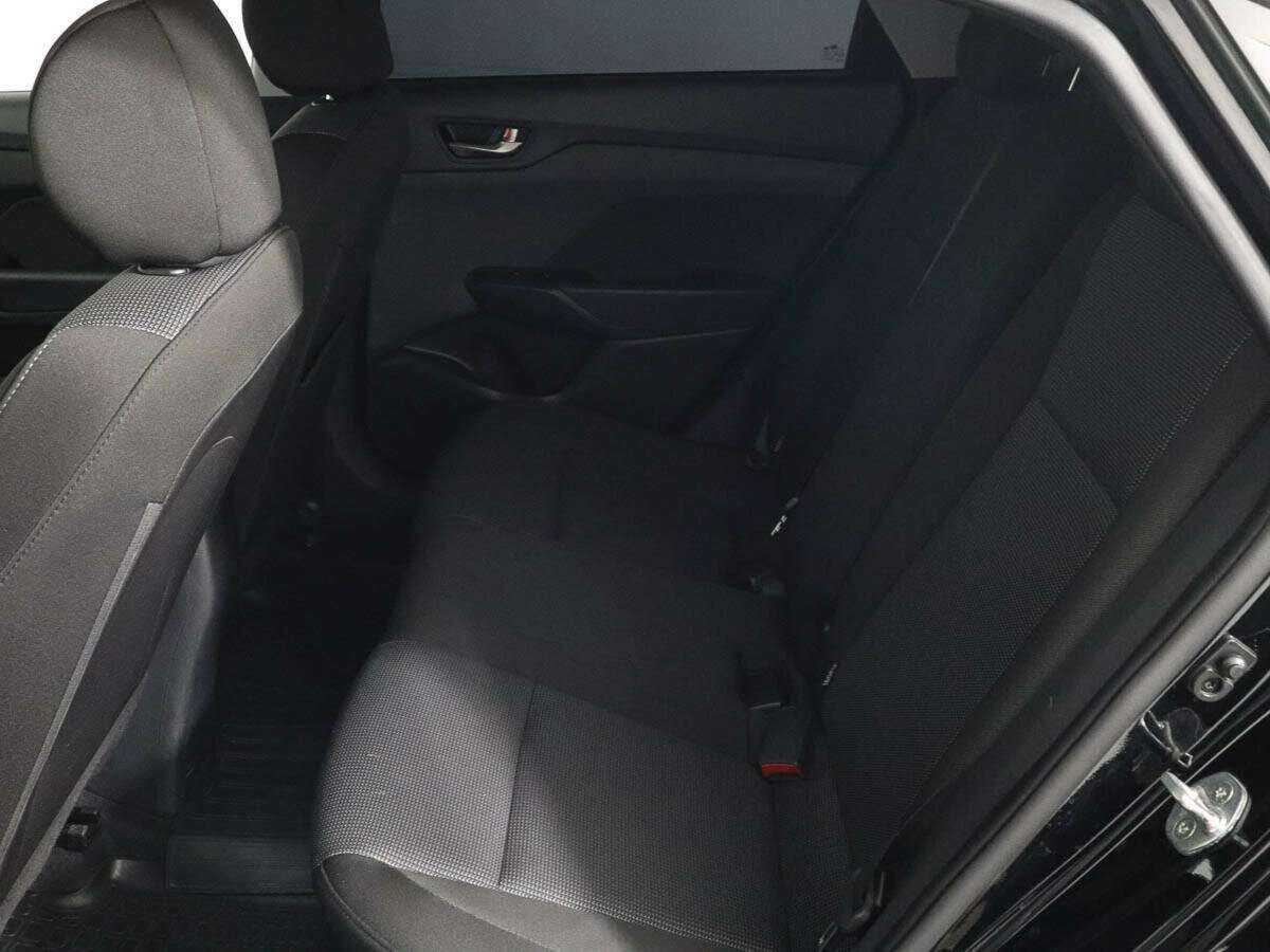Купить Hyundai Solaris, 2019, 137 997 км, фото №9