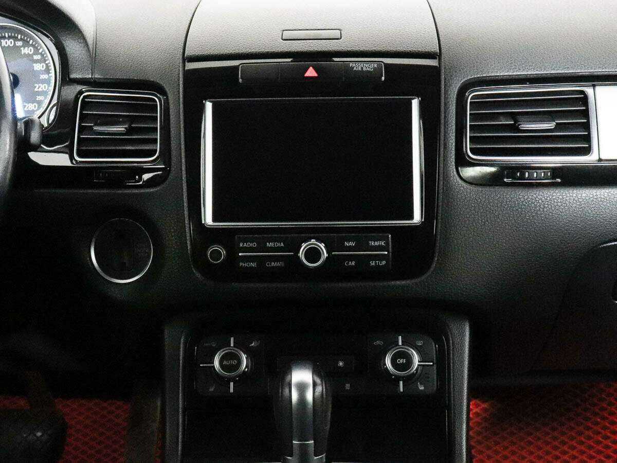 Купить Volkswagen Touareg, 2010, 386 249 км, фото №10