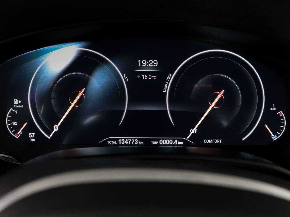 Купить BMW 5 серии 530d xDrive, 2018, 134 500 км, фото №8