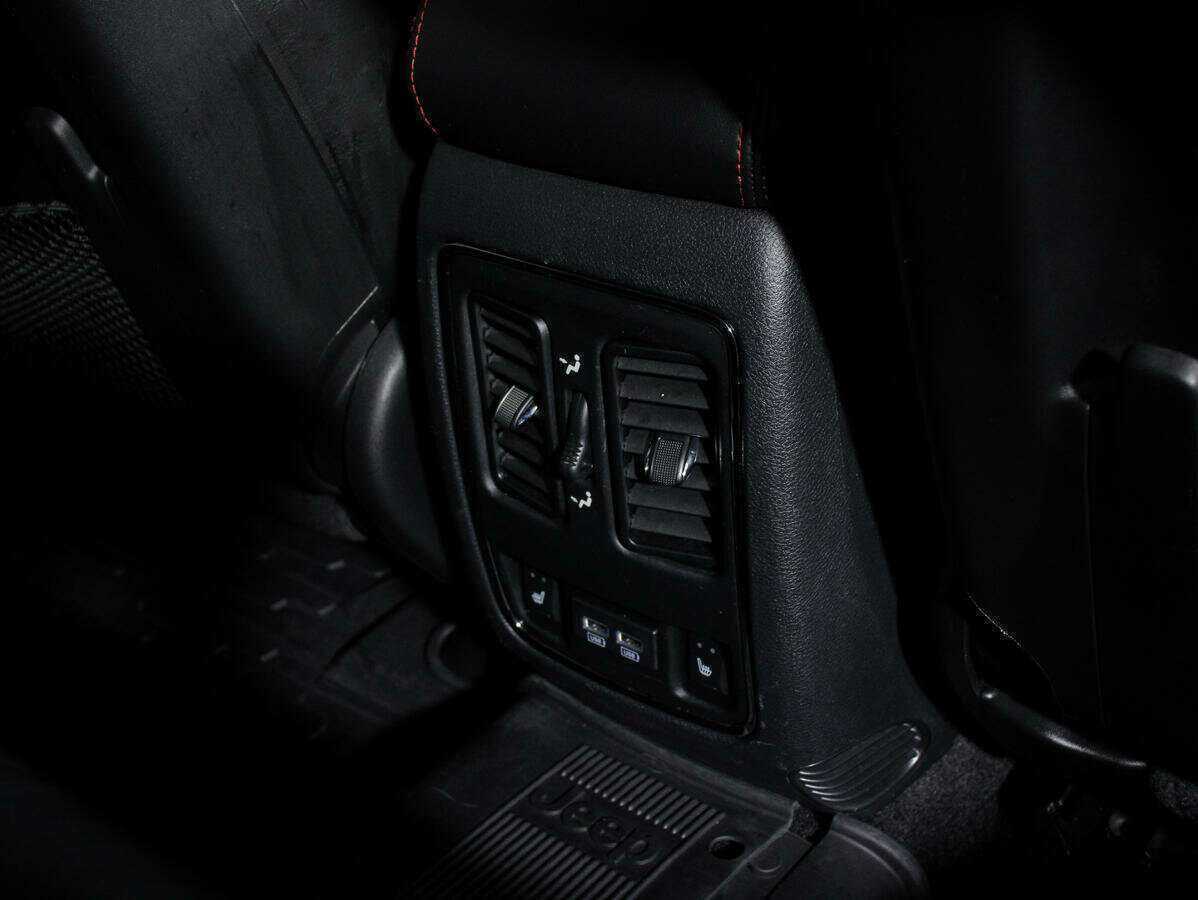 Купить Jeep Grand Cherokee, 2018, 103 001 км, фото №26