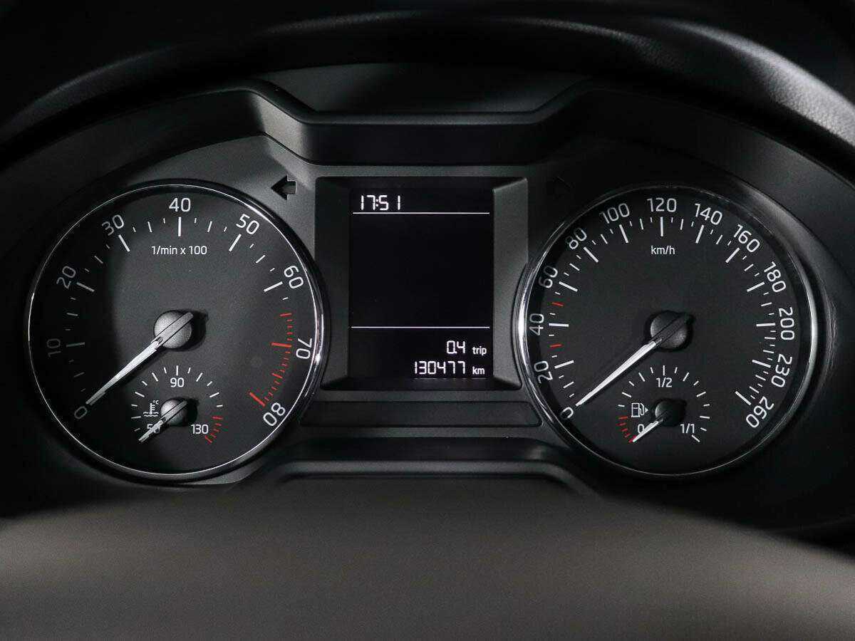 Купить Skoda Octavia, 2016, 100 000 км, фото №9