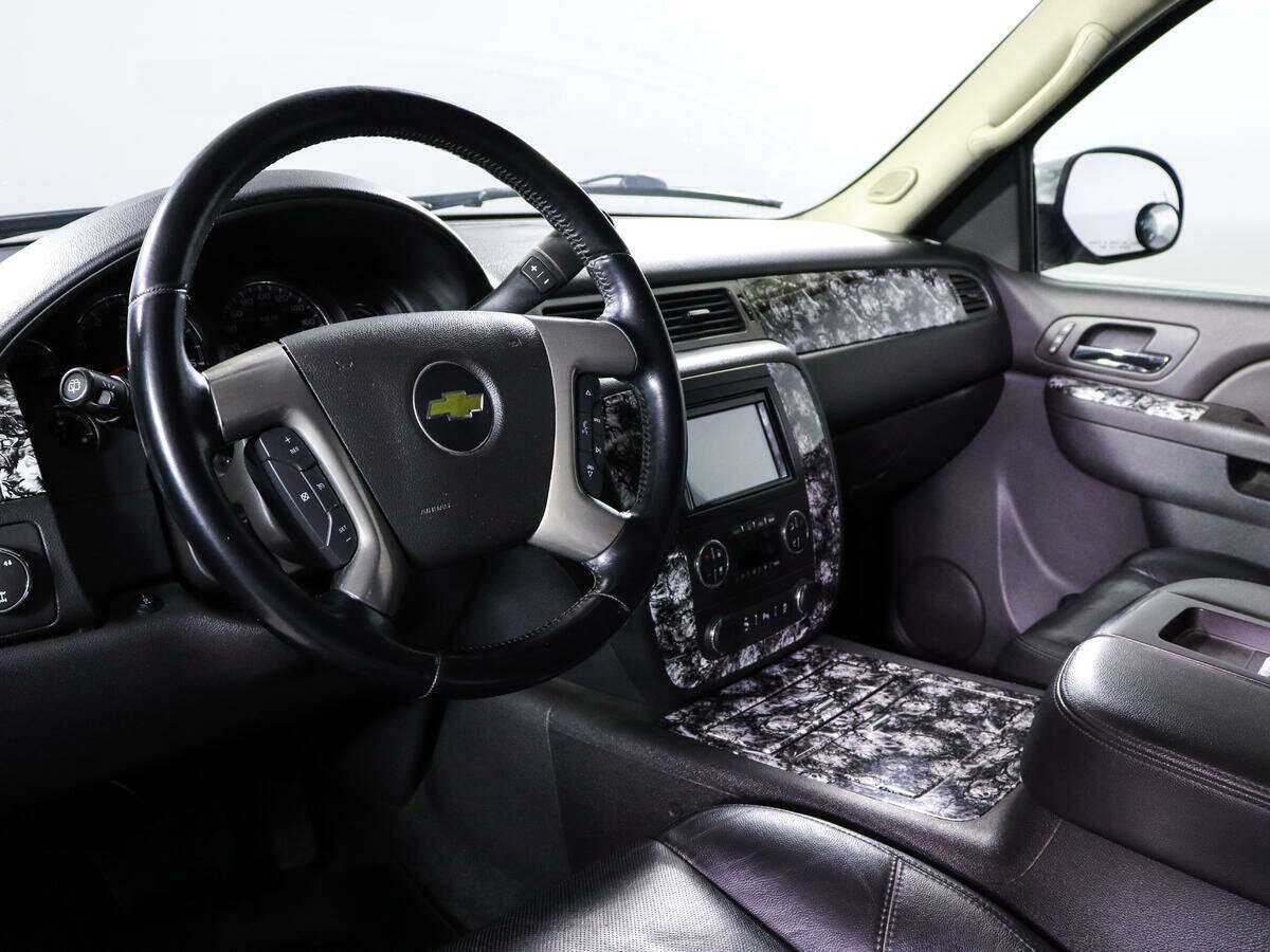 Купить Chevrolet Tahoe 6AT, 2013, 282 668 км, фото №12