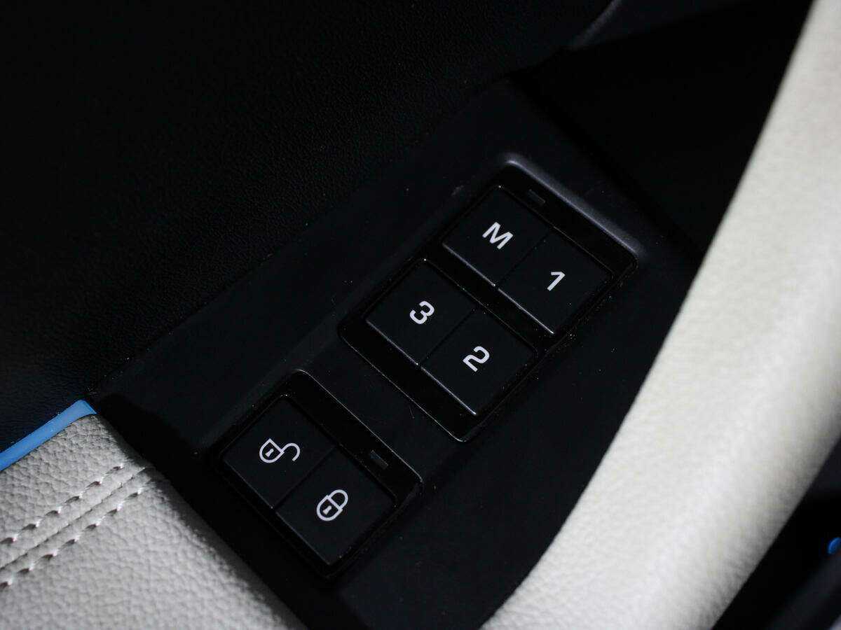 Купить Jaguar F-Pace, 2017, 34 700 км, фото №17