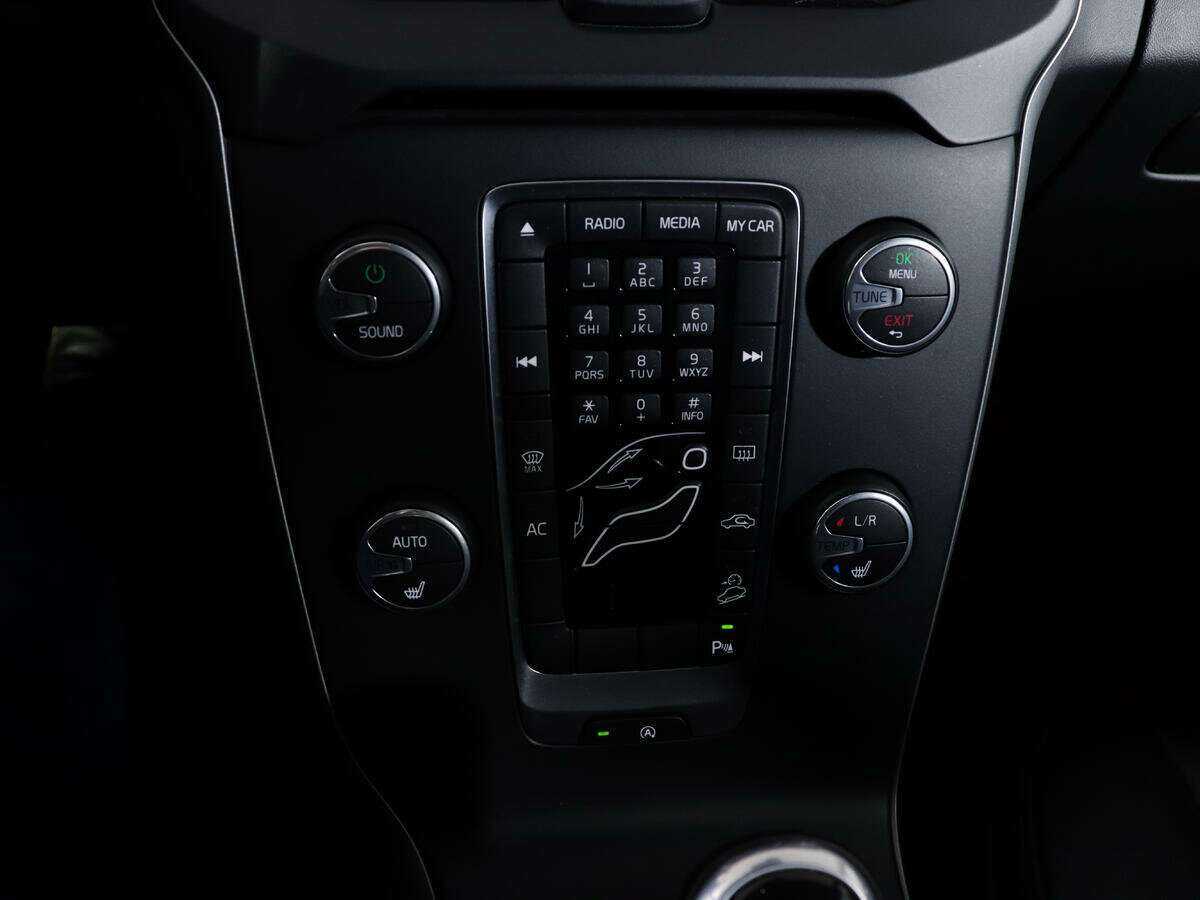 Купить Volvo V40 Cross Country, 2014, 125 400 км, фото №18