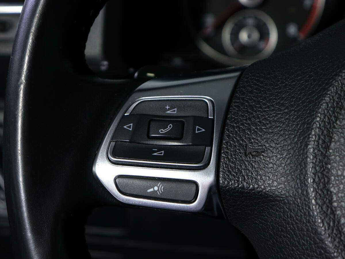 Купить Volkswagen Scirocco, 2011, 145 000 км, фото №17