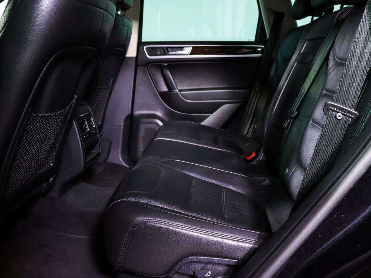 Купить Volkswagen Touareg, 2016, 117 163 км, фото №10