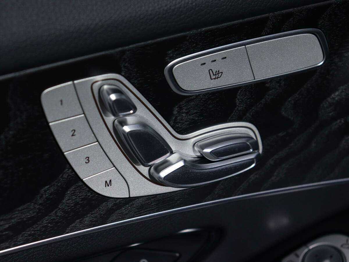 Купить Mercedes-Benz GLC Coupe 300, 2020, 24 107 км, фото №18