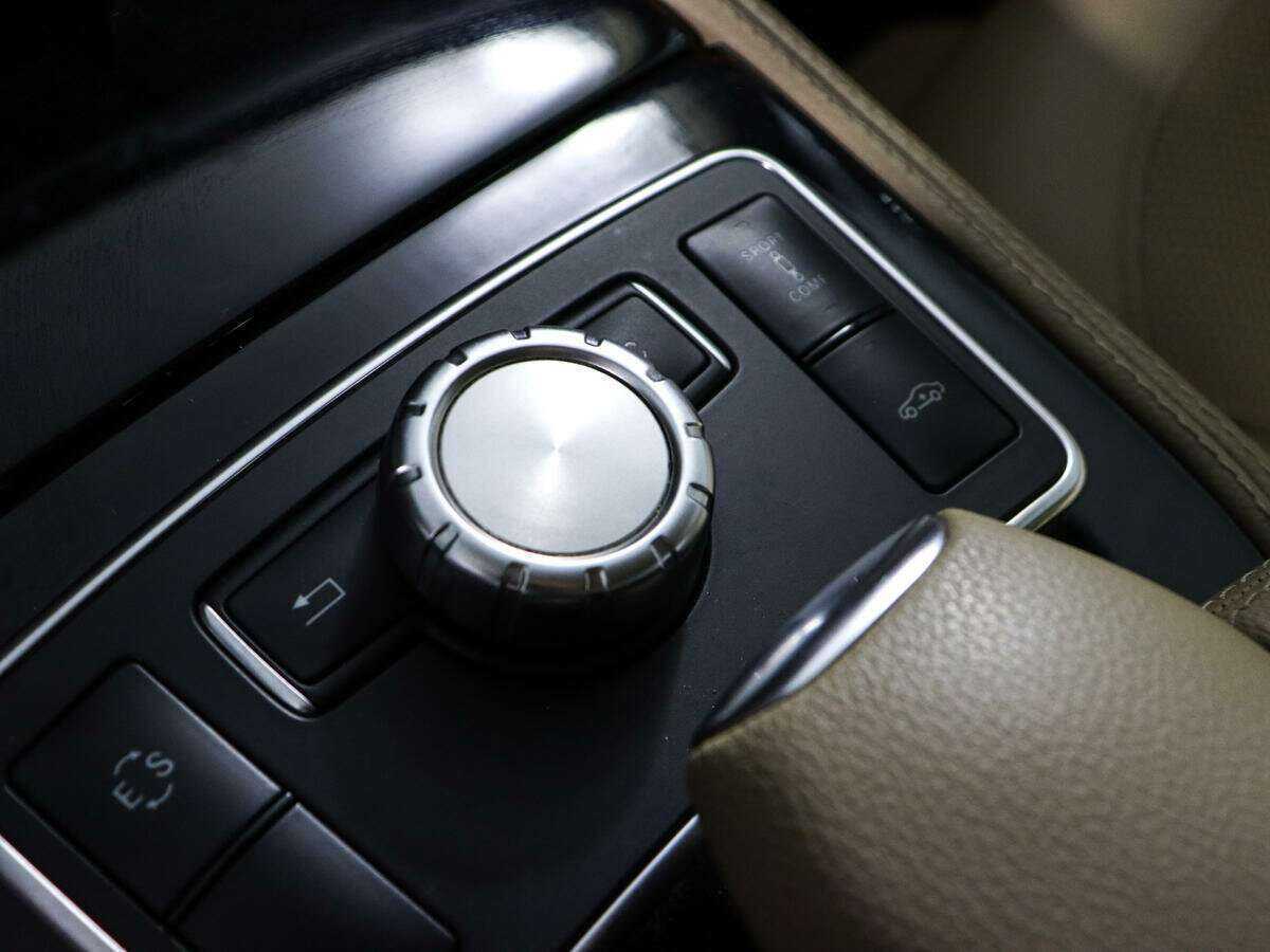 Купить Mercedes-Benz CLS 350, 2013, 137 370 км, фото №16