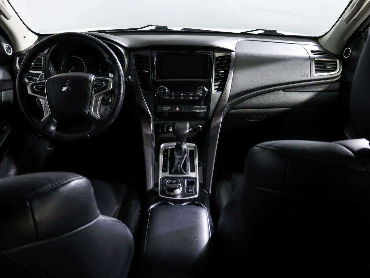 Купить Mitsubishi Pajero Sport, 2018, 132 074 км, фото №10