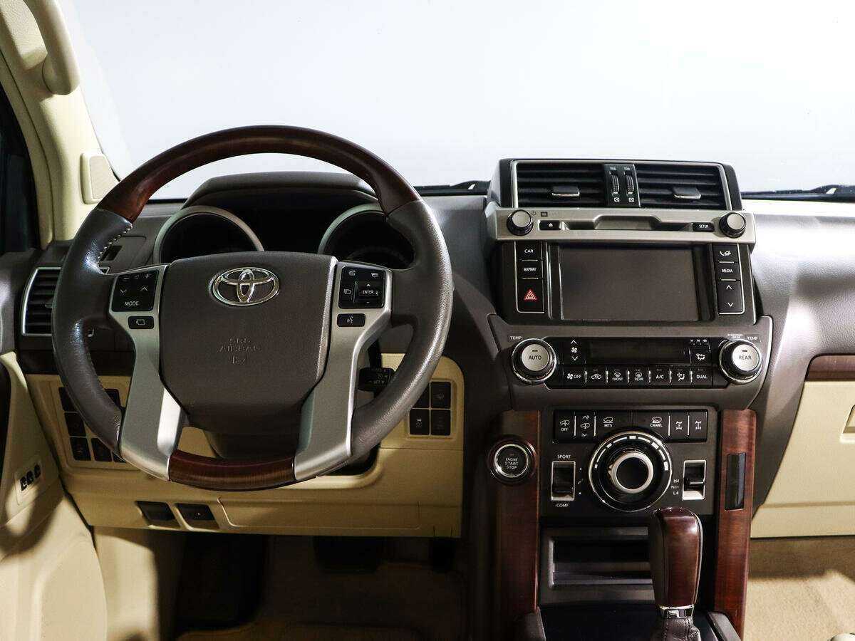 Купить Toyota Land Cruiser Prado, 2015, 72 200 км, фото №10