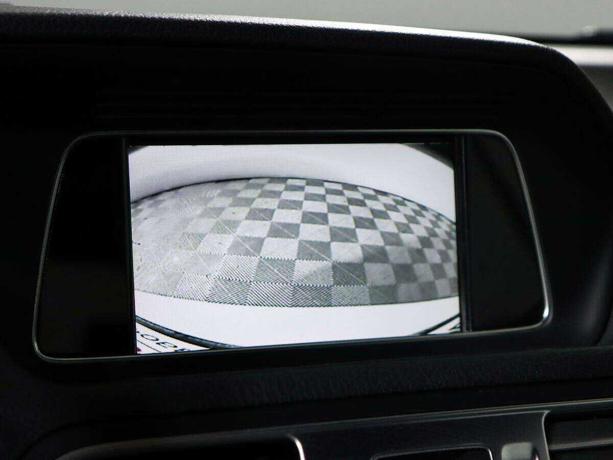 Купить Mercedes-Benz E-Класс 200, 2013, 54 400 км, фото №12