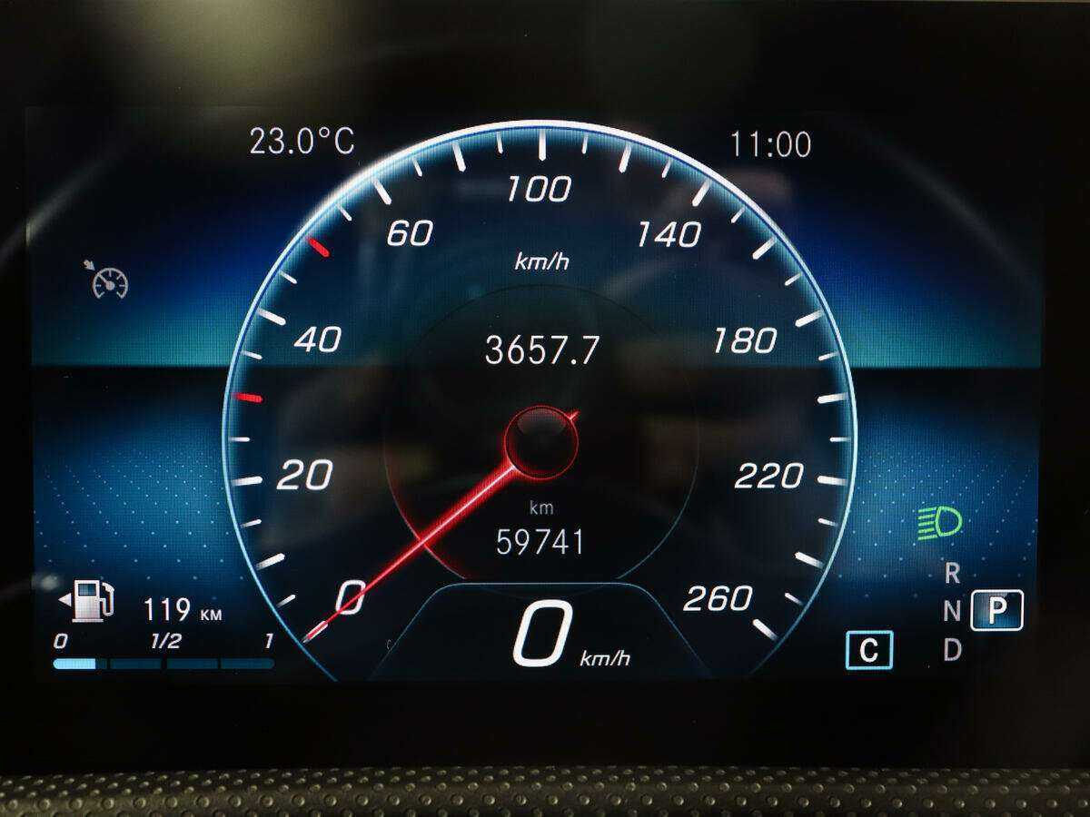 Купить Mercedes-Benz A-Класс 200, 2019, 60 000 км, фото №11