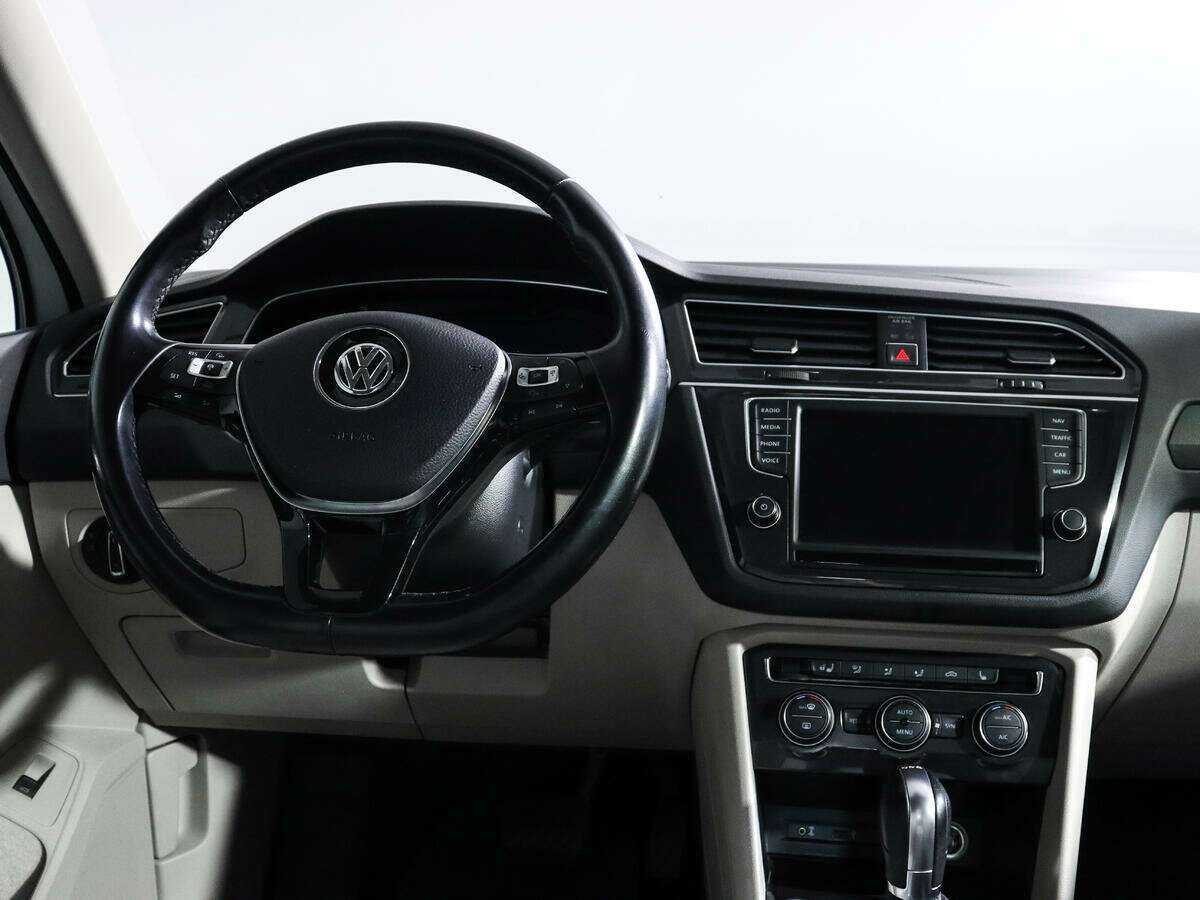 Купить Volkswagen Tiguan, 2017, 101 900 км, фото №10