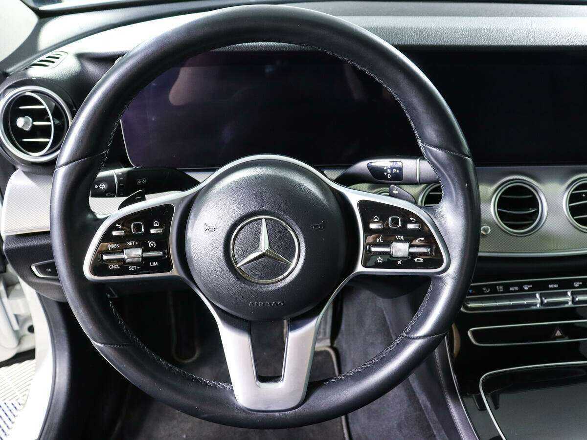 Купить Mercedes-Benz E-Класс 200, 2018, 38 200 км, фото №18