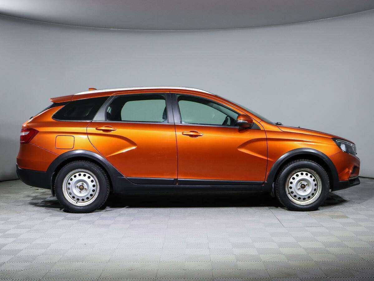 Купить Lada (ВАЗ) Vesta SW Cross, 2019, 62 280 км, фото №4