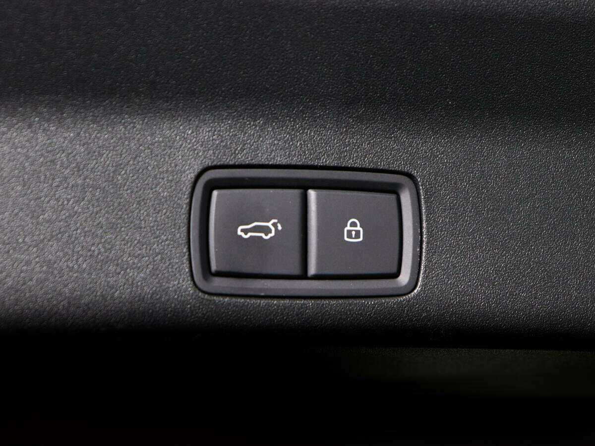 Купить LiXiang L9 44.5 kWh, 2023, 4 950 км, фото №24