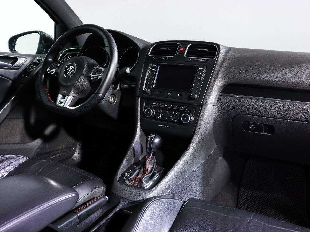 Купить Volkswagen Golf GTI, 2009, 230 906 км, фото №6