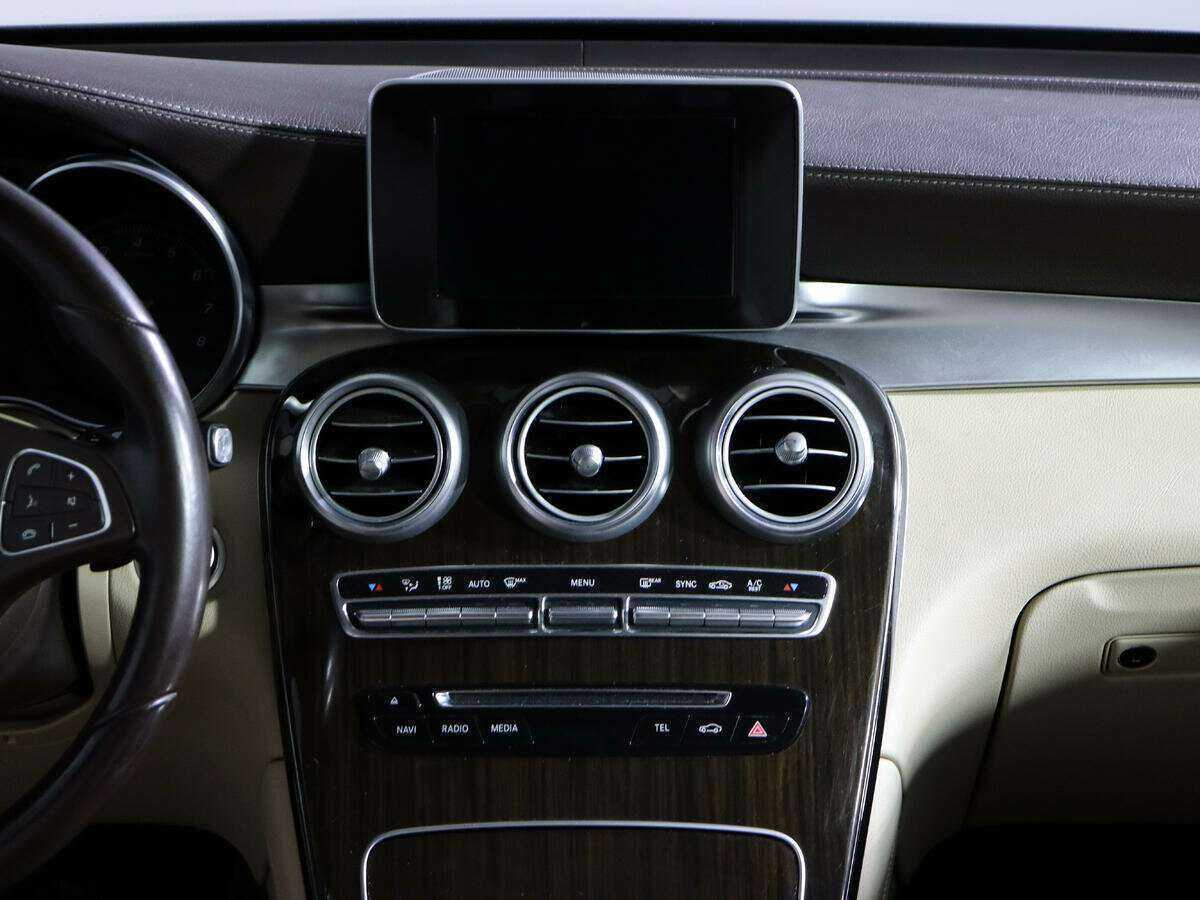 Купить Mercedes-Benz GLC 300, 2016, 139 936 км, фото №11