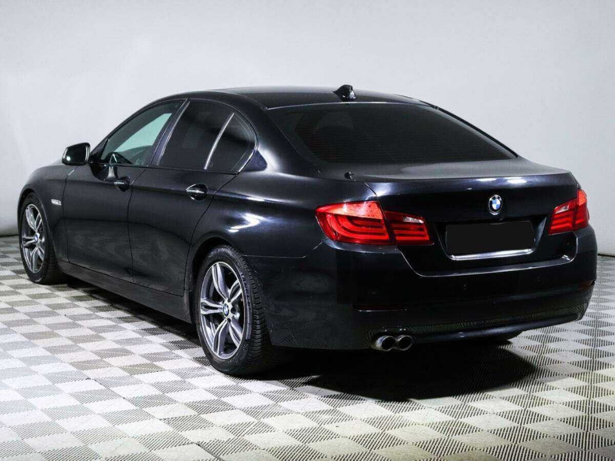 Купить BMW 5 серии 523i, 2011, 239 272 км, фото №5