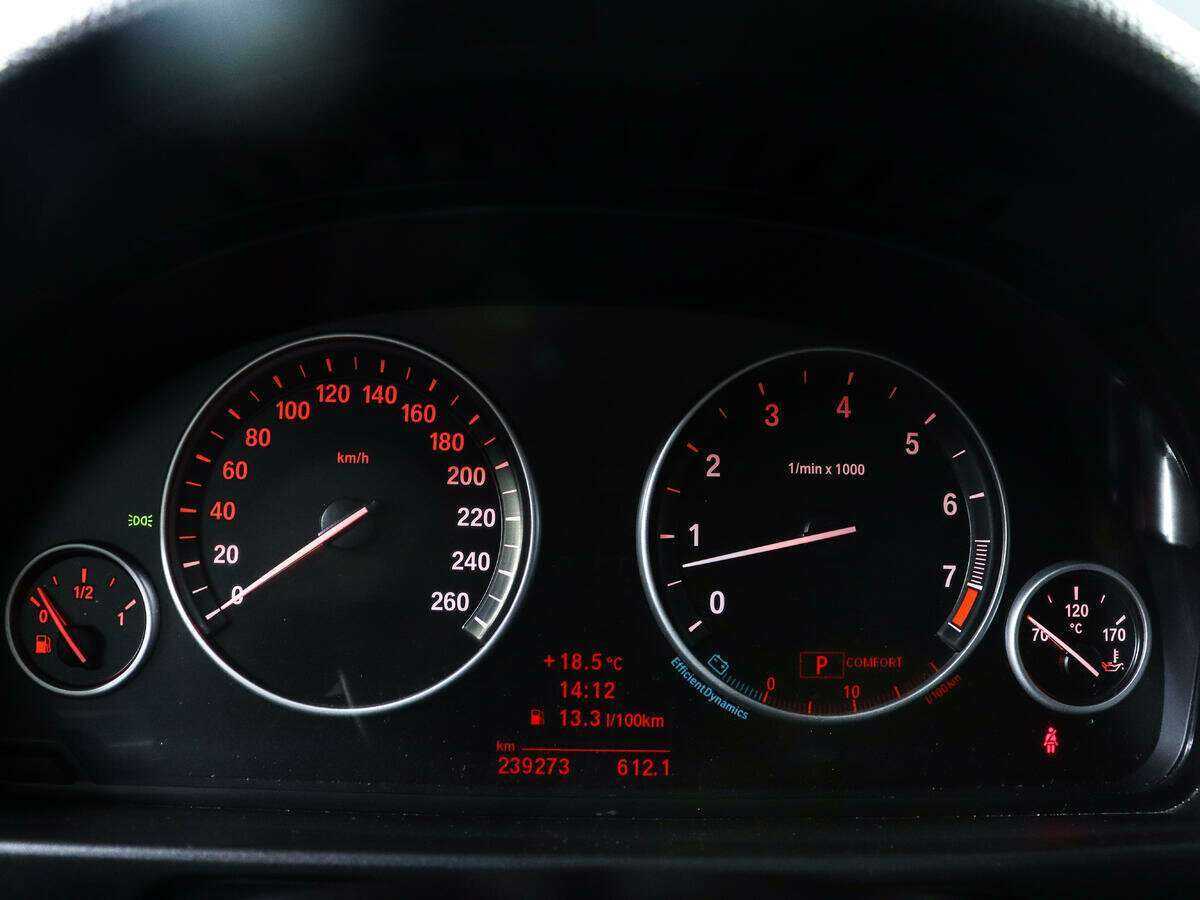 Купить BMW 5 серии 523i, 2011, 239 272 км, фото №19