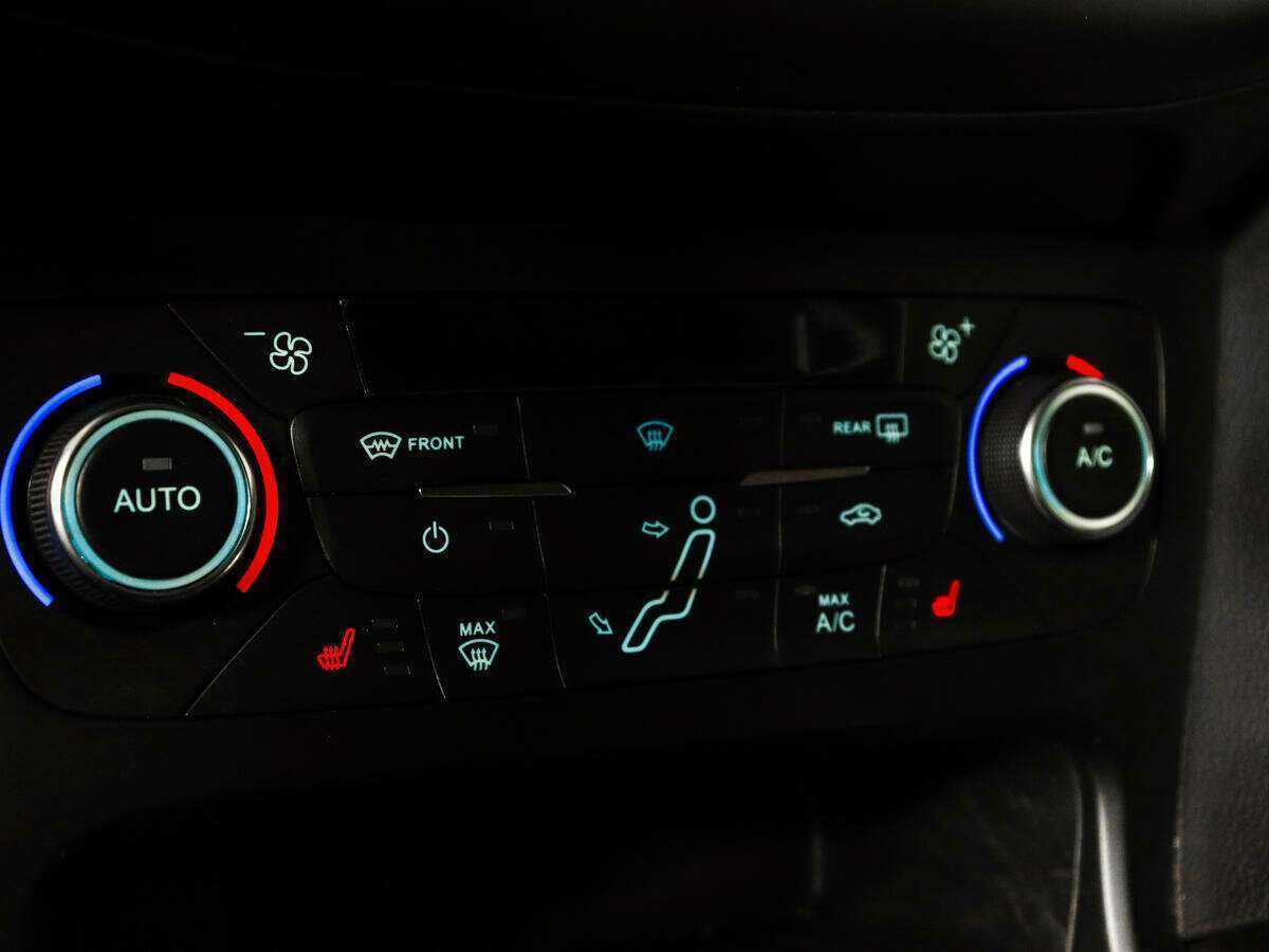 Купить Ford Focus, 2017, 106 000 км, фото №15