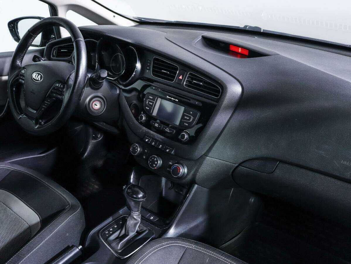 Купить Kia Ceed, 2014, 102 500 км, фото №9