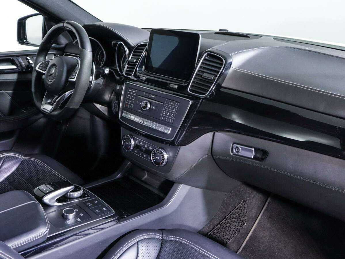 Купить Mercedes-Benz GLE Coupe AMG 63 AMG S, 2017, 69 197 км, фото №9