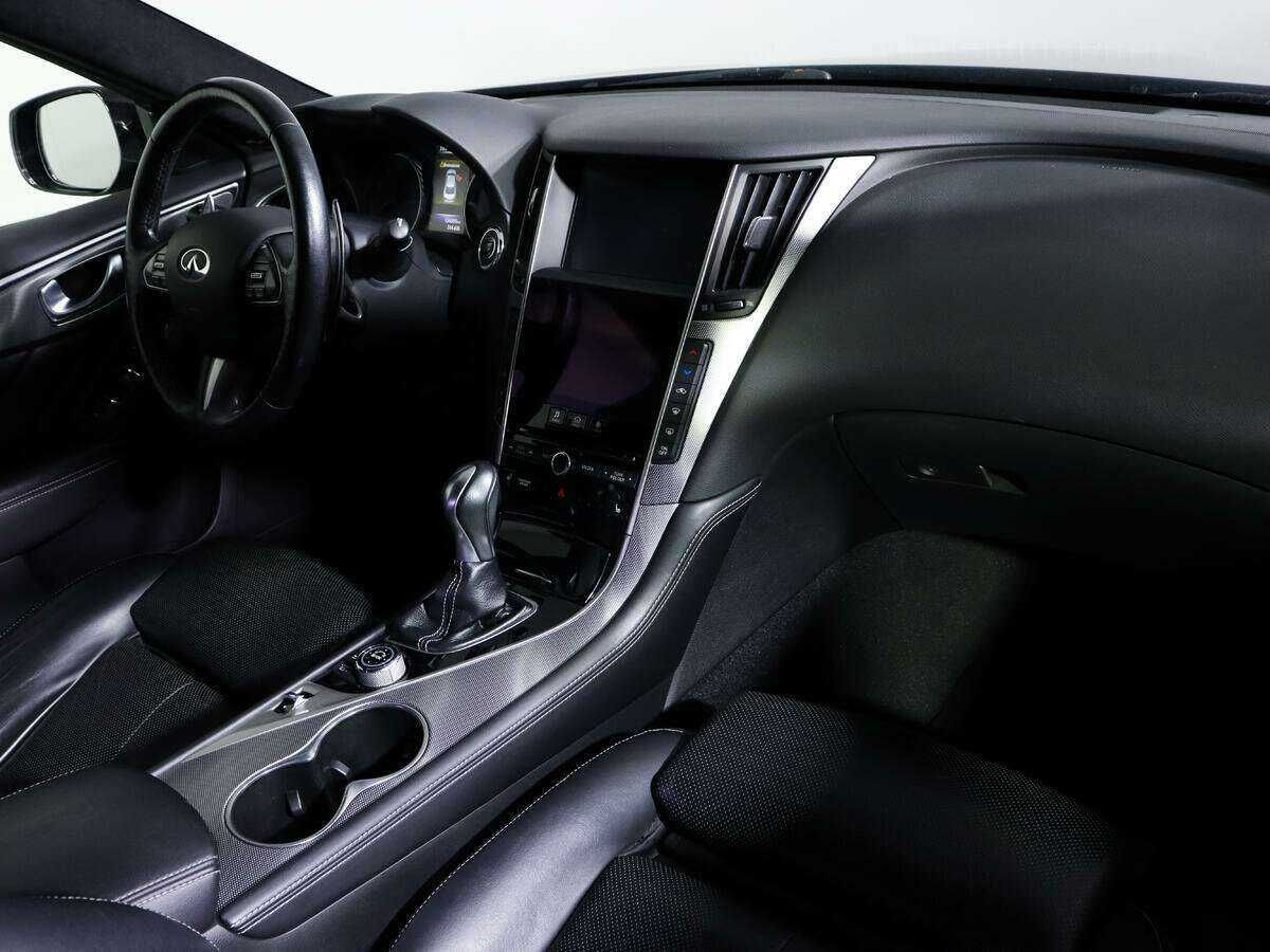 Купить Infiniti Q50, 2017, 134 004 км, фото №7