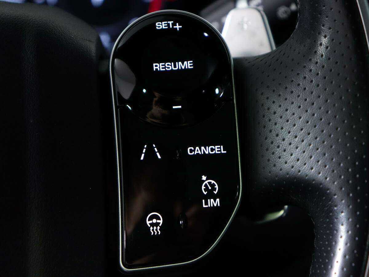 Купить Land Rover Range Rover Velar, 2018, 94 060 км, фото №18