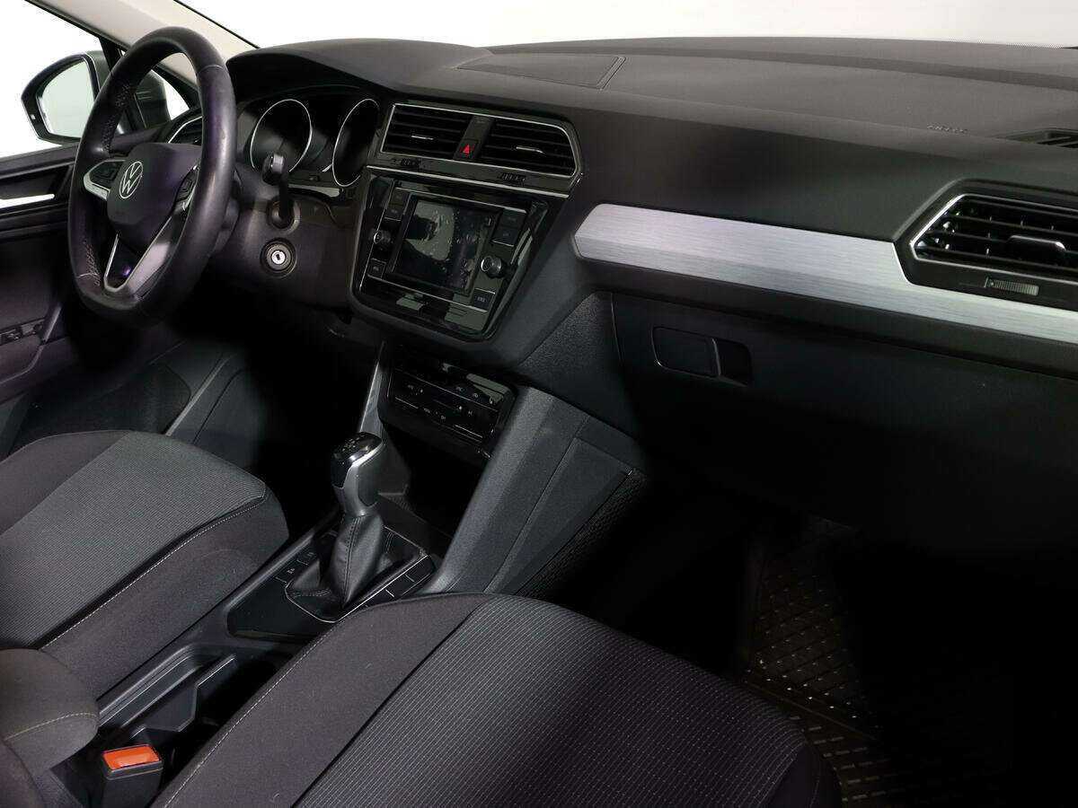 Купить Volkswagen Tiguan, 2021, 20 437 км, фото №8